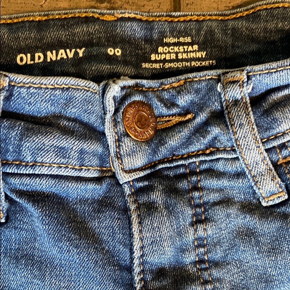 Old Navy High-Rise Rockstar Super Skinny Jeans Size 00 - Picture 1 of 4